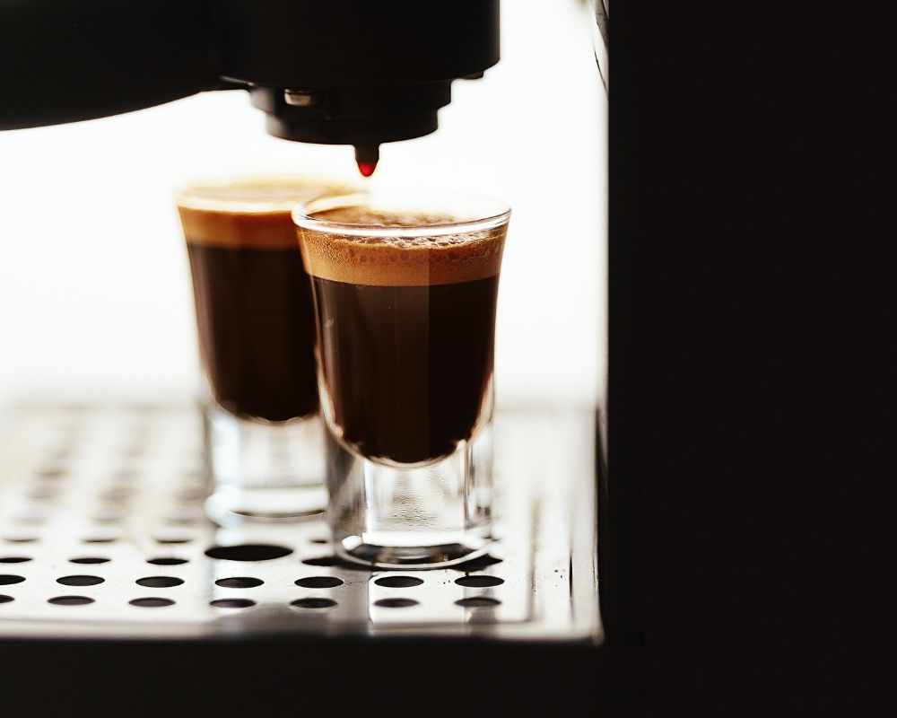 The role of brew ratio in timing espresso shots